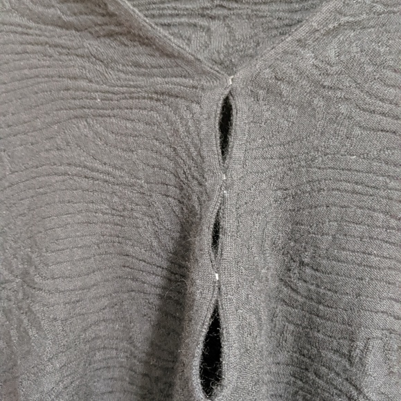 Marlowe Cashmere/Silk Pull Over Cardigan - Picture 4 of 12